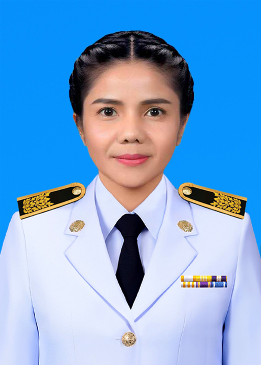 นางสาวปิยา นวลอึ่ง